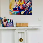 Moeblierte 2-zimmer Im Zentrum Von Vilsbiburg, Sonniger Balkon, Private Garage