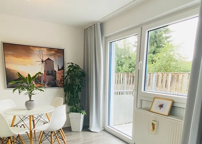 Apartmán Moeblierte 2-zimmer Wohnung, Zentrum Vilsbiburg, Sonniger Balkon, Garage, Wlan